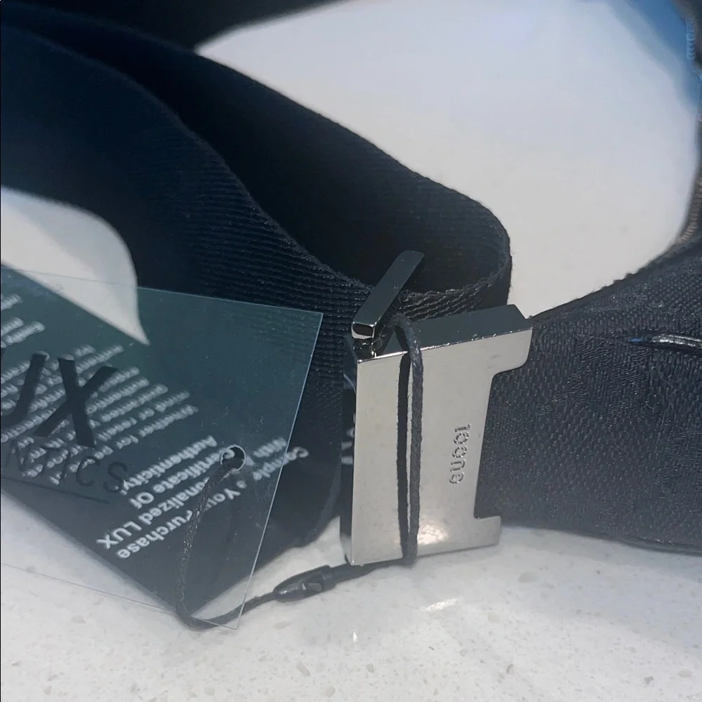 Gucci Black Monogram Shoulder Bag - Picture 5 of 13